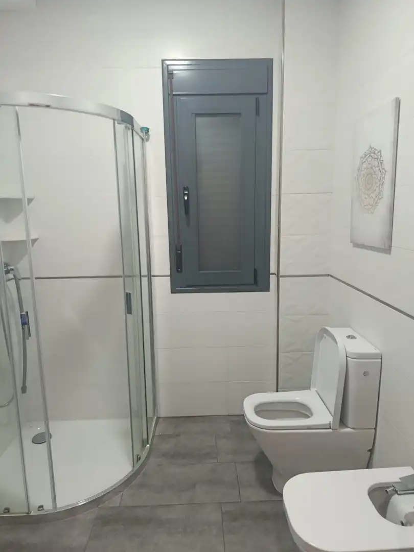 Bany de Casa o xalet en venda en Rociana del Condado amb Aire condicionat