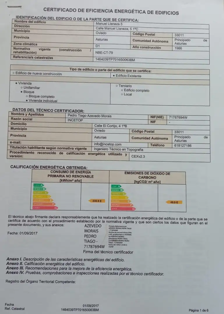 Jardí de Pis en venda en Oviedo  amb Calefacció, Terrassa i Traster