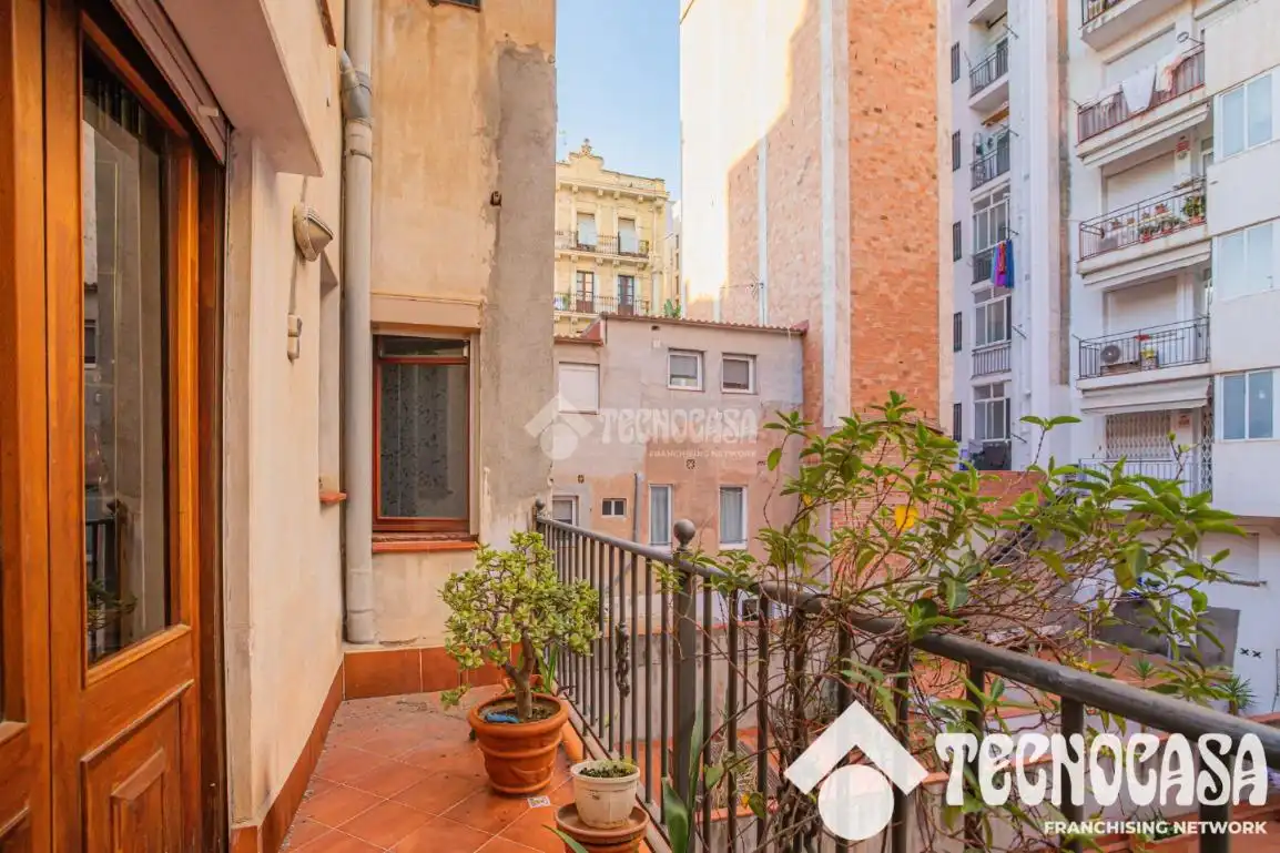 Terraza de Piso en venta en Barcelona con Calefacción y Balcón