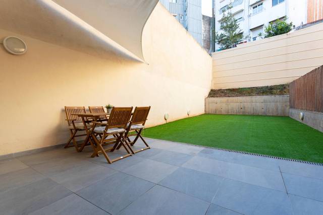 Planta baja en Alquiler en Carrer de Castellbò en Can Serra