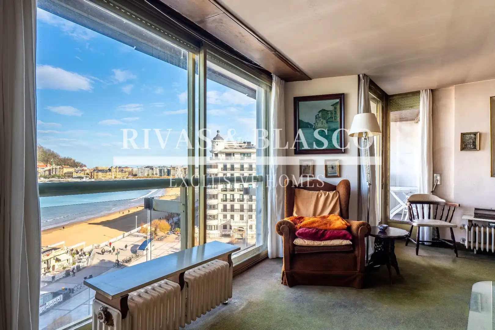 Bedroom of Apartments for sale in Donostia - San Sebastián   with Heating and Storage room