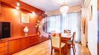 Dining room of Flat for sale in  Barcelona Capital  with Air Conditioner, Heating and Parquet flooring