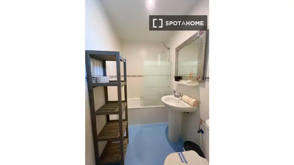 Room in Chullera