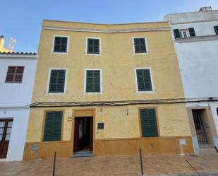 Vista exterior de Casa adosada en venda en Ciutadella de Menorca amb Terrassa