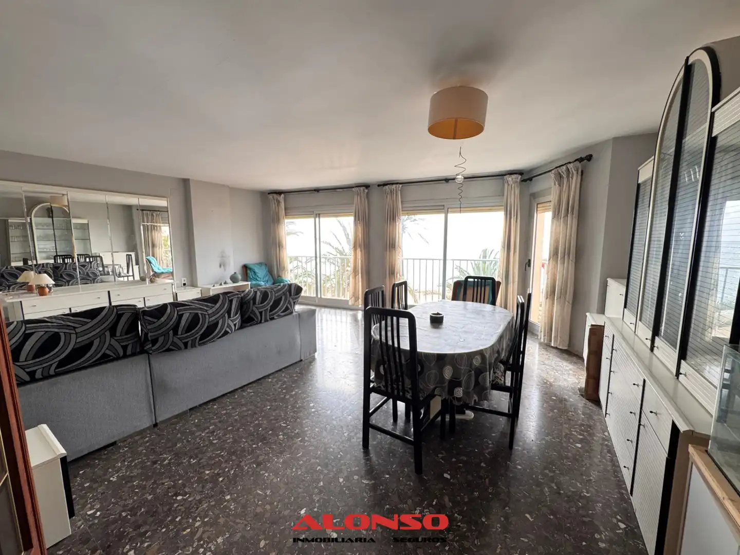 Comedor de Piso en venta en Vinaròs con Amueblado y Balcón