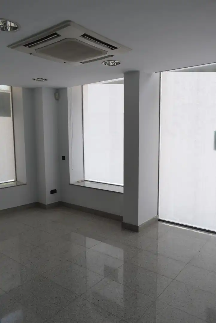 Gewerbefläche zur Miete in Alameda De Colón 5, imagen 11