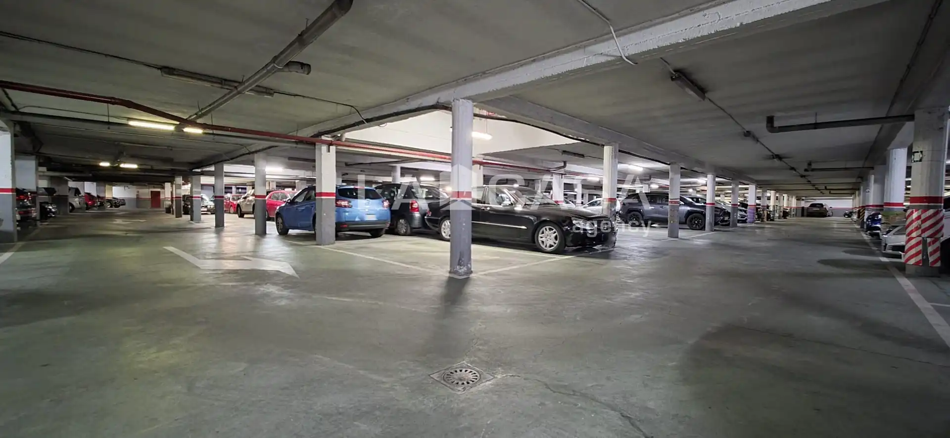 Parking de Piso en venta en Valladolid con Calefacción y Trastero