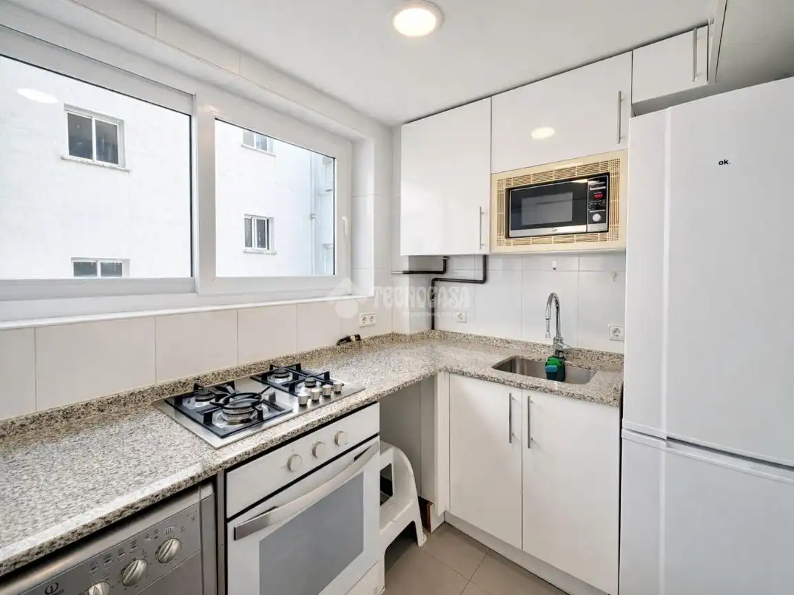 Küche von Wohnung zum Verkauf in Madrid