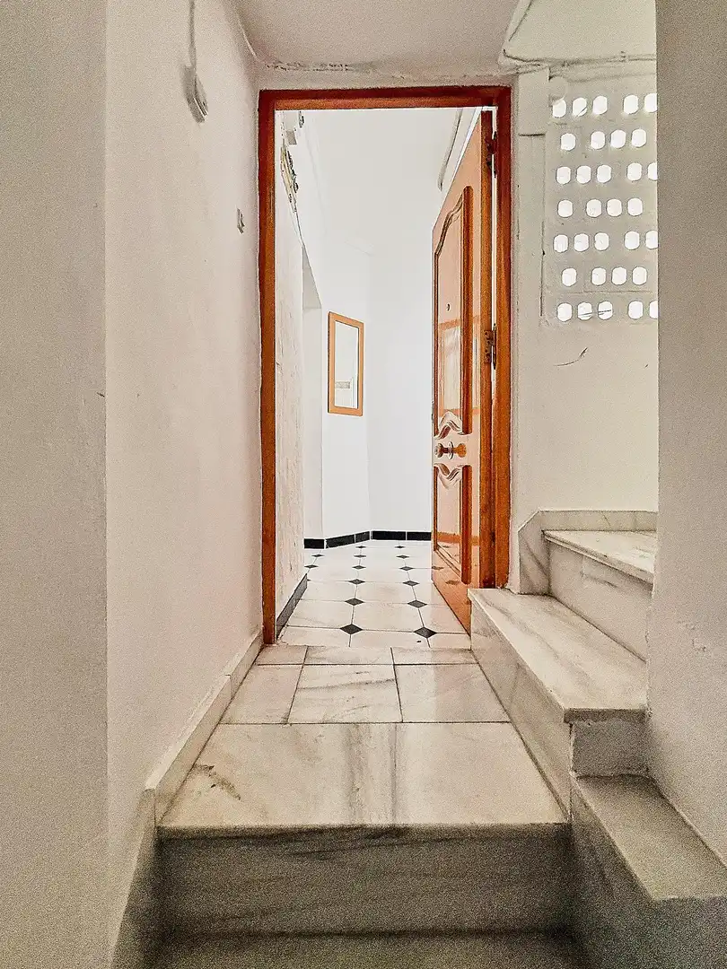 Wohnung zum Verkauf in Cádiz mit Balkon