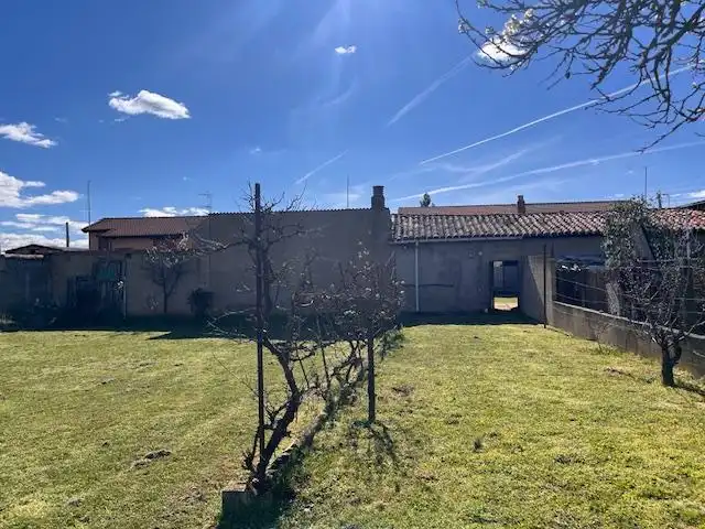 House with garden for sale in Villaturiel, imagen 13