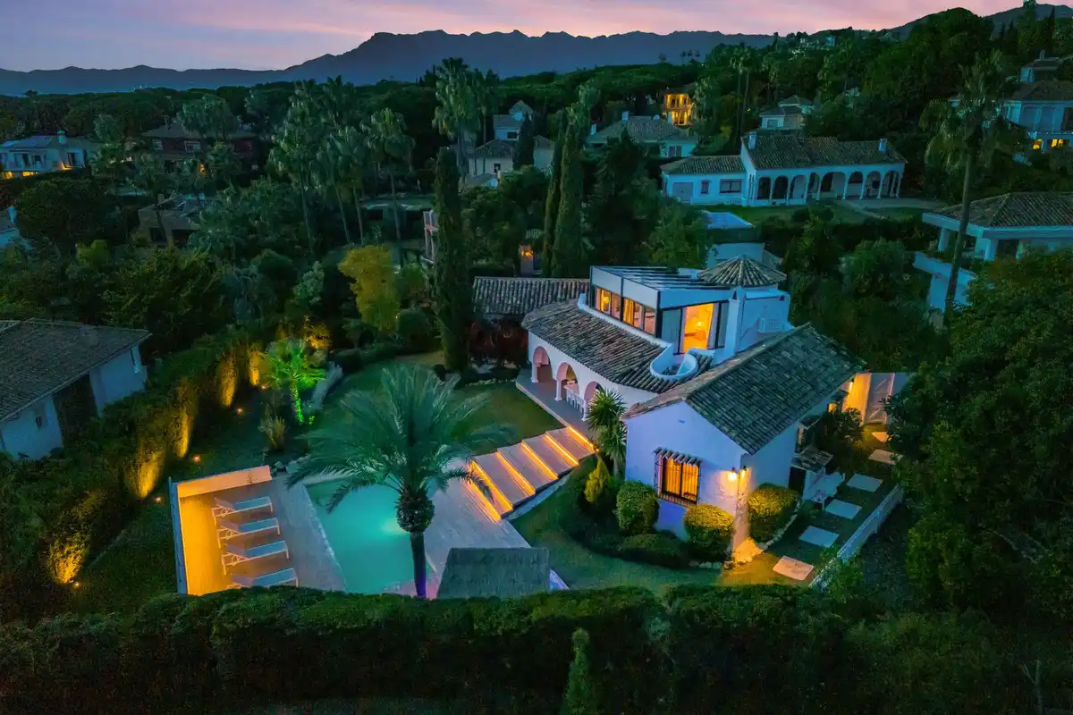 Vista exterior de Casa o xalet en venda en Marbella Centro