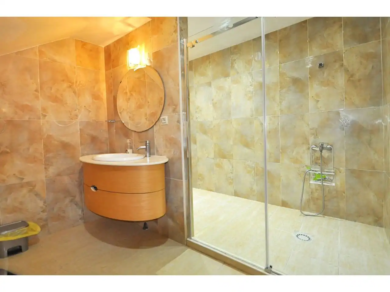 Bathroom of Houses for sale in Lloret de Mar  with Private garden, Swimming Pool and Furnished