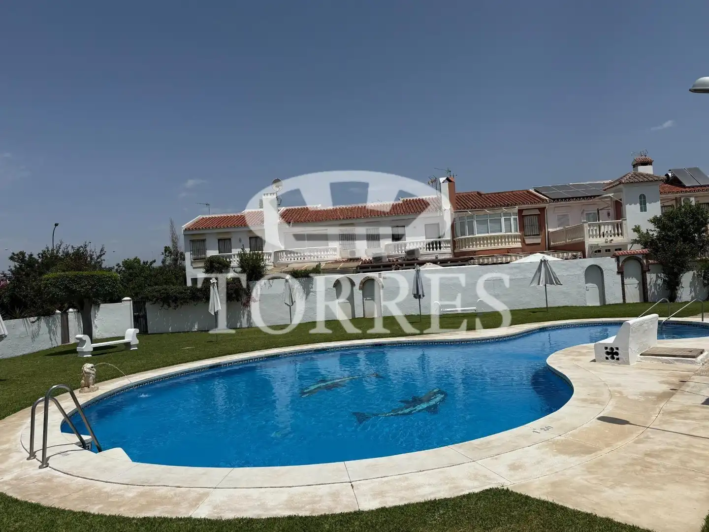 Jardín de Casa adosada en venta en Málaga con Terraza, Balcón y Piscina comunitaria