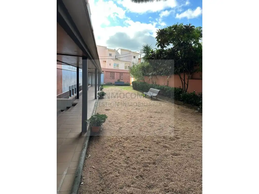 Piso en venta en Avenida Madrid 62, imagen 2