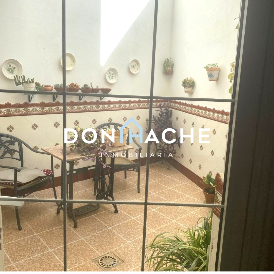 Single-family semi-detached for sale in Calamonte