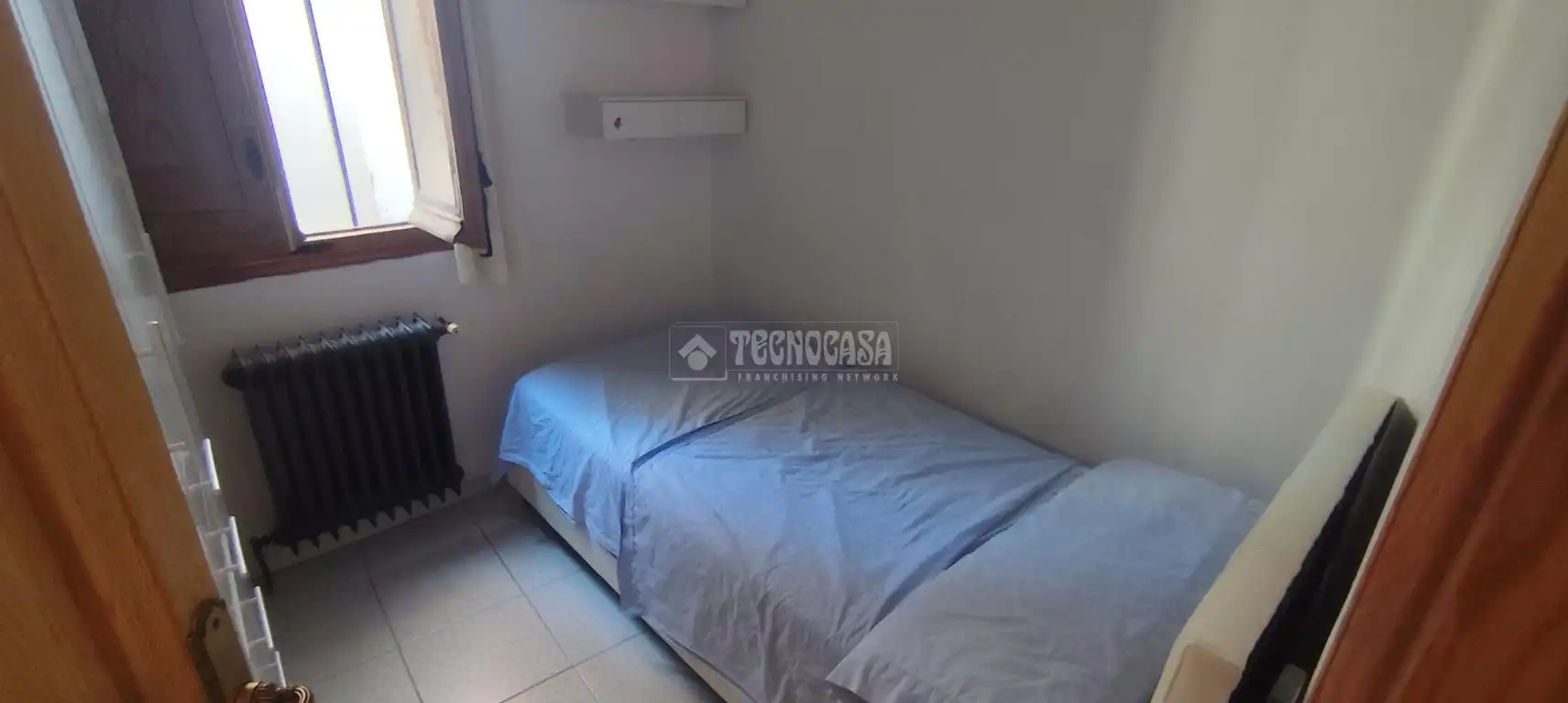 Habitación de Piso en venta en Madrid con Calefacción