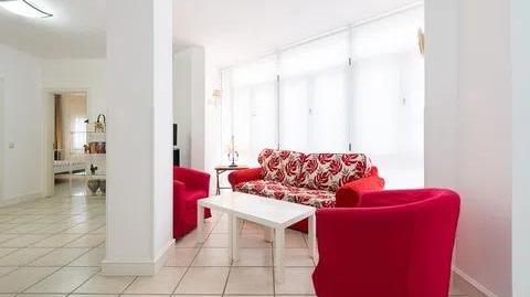 Foto 2 de Apartamento de alquiler en Calle Calle Alfredo J. Jones, Santa Catalina - Canteras, Las Palmas de Gran Canaria