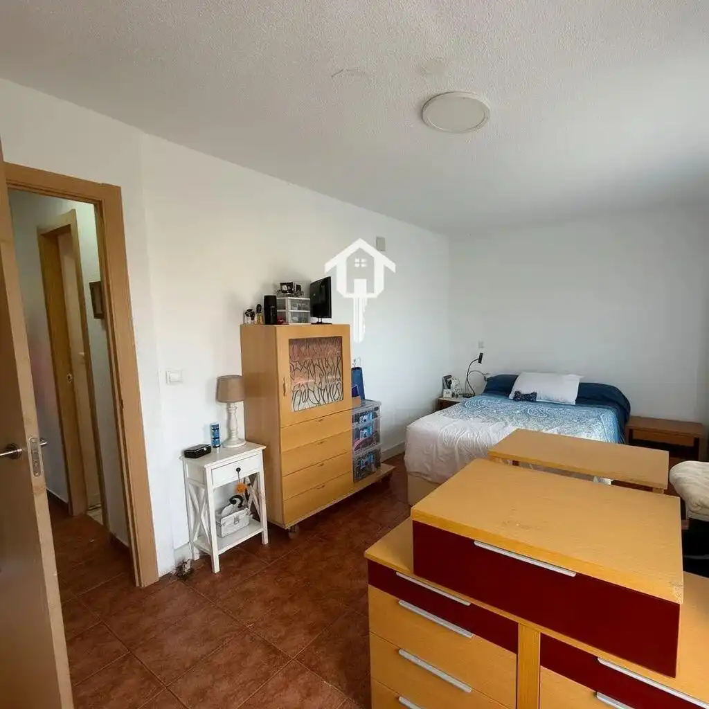 Habitación de Piso en venta en Alicante / Alacant con Terraza, Trastero y Balcón