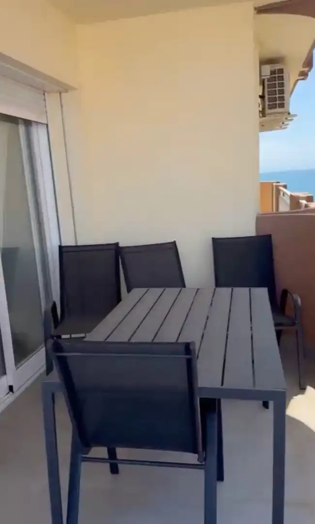 Terrassa de Apartament de lloguer en Fuengirola amb Terrassa i Moblat