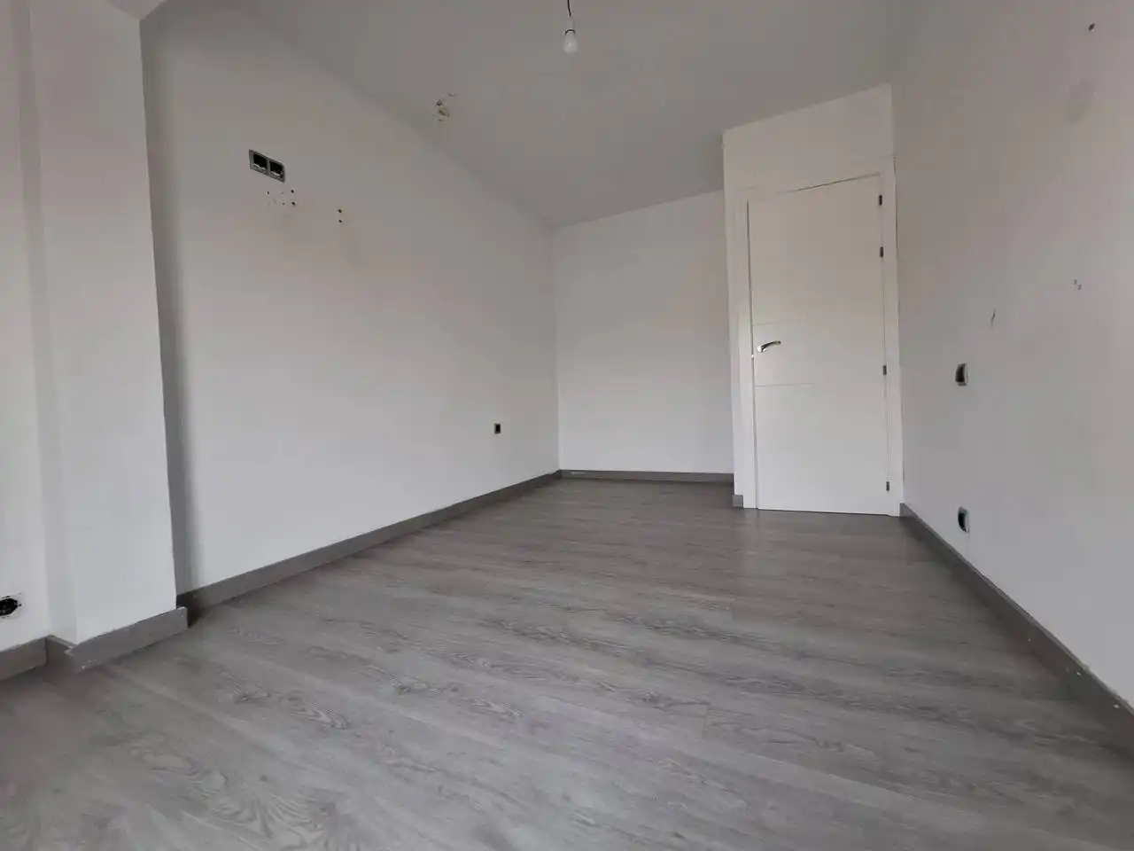 Bedroom of Attic for sale in Terrassa  with Parquet flooring