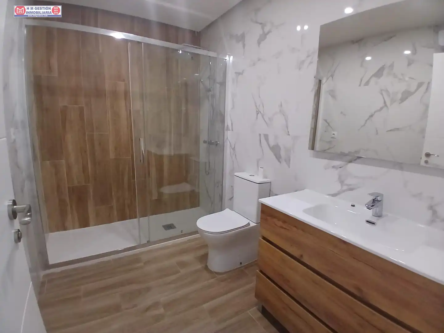 Badezimmer von Wohnung zur Miete in Alcázar de San Juan mit Klimaanlage, Heizung und Möbliert