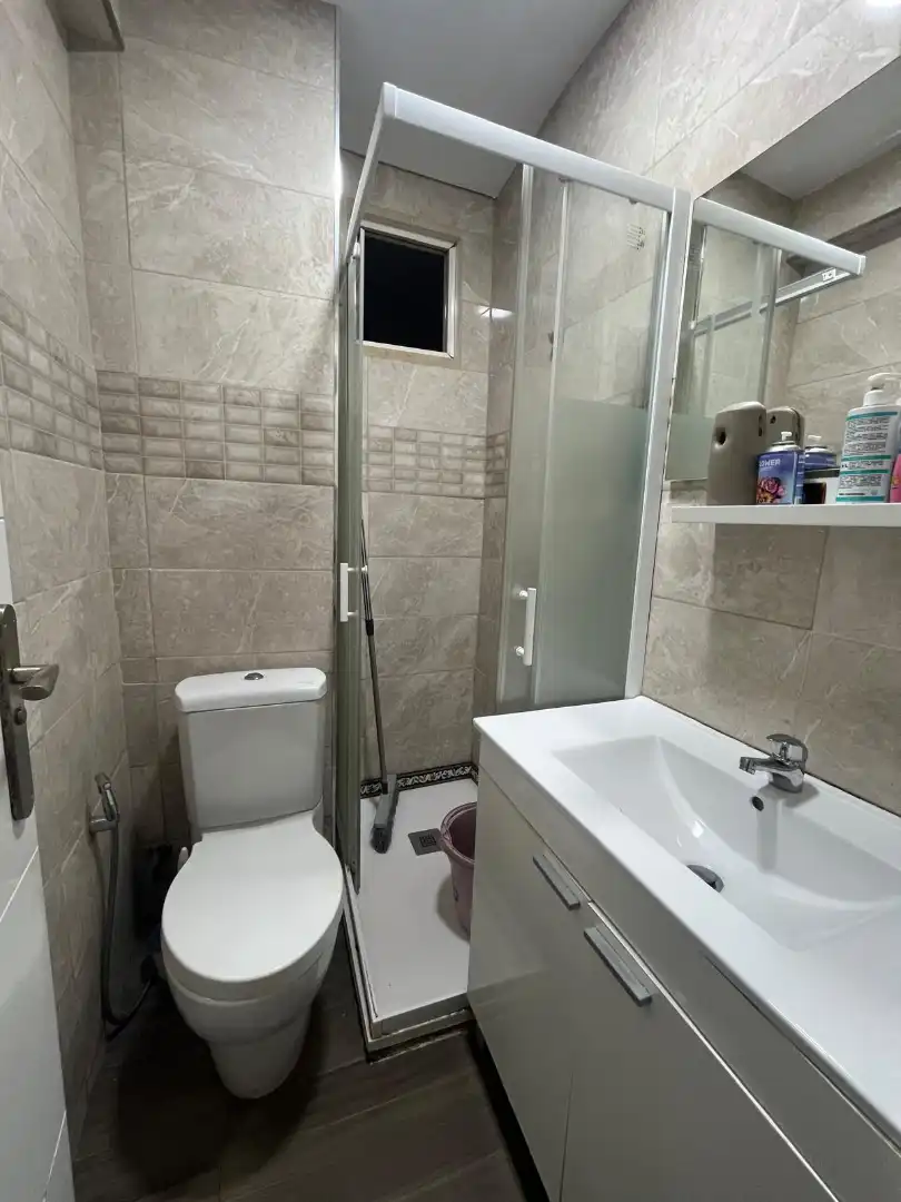 Bathroom of Flat for sale in Sevilla