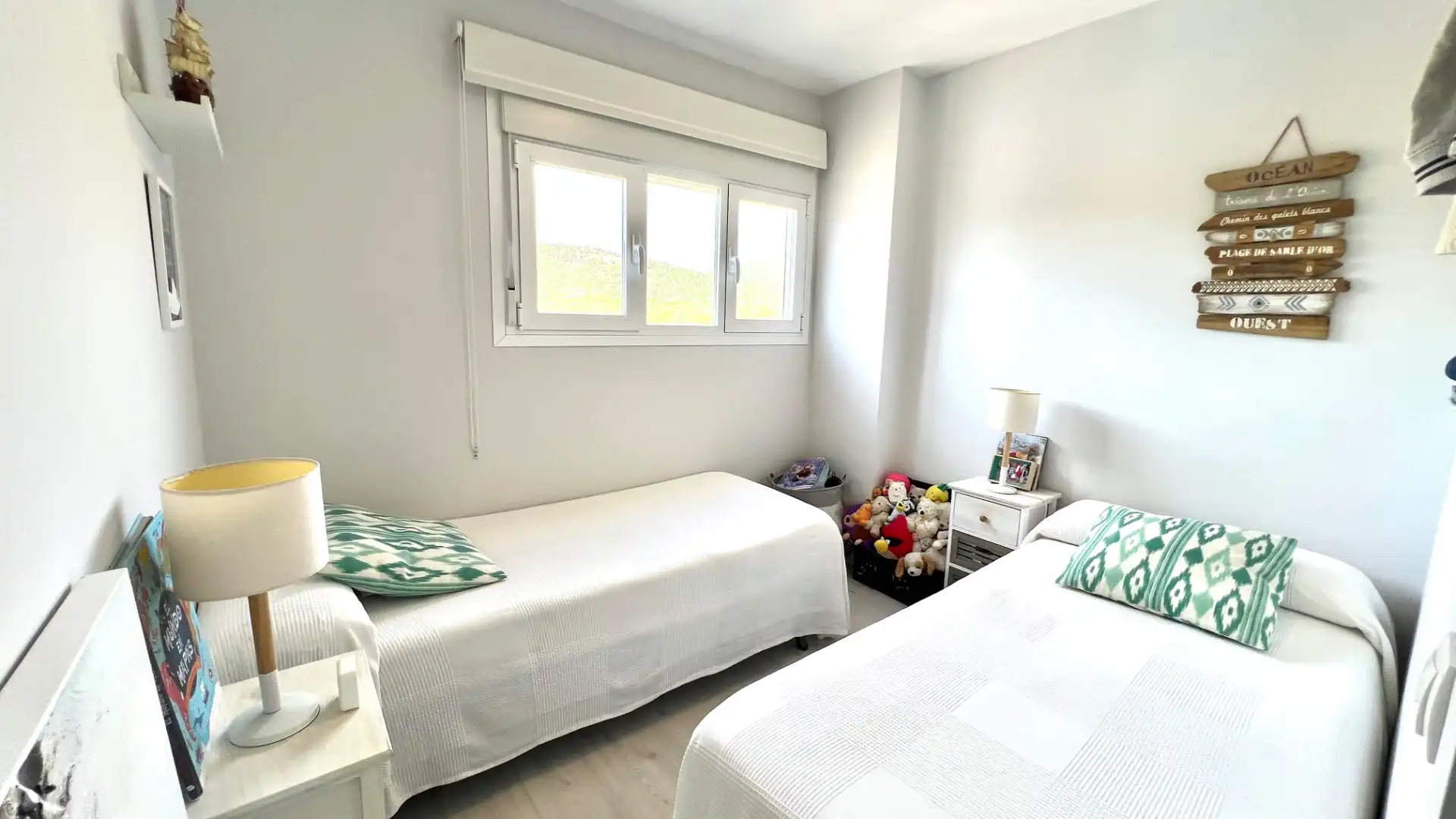 Bedroom of Apartments for sale in Calvià  with Air Conditioner, Terrace and Furnished