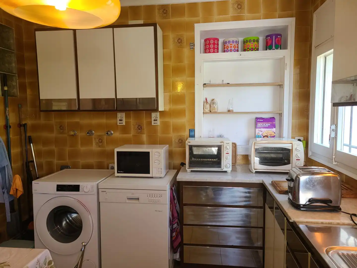 Cuina de Casa o xalet en venda en Llançà amb Calefacció, Terrassa i Traster