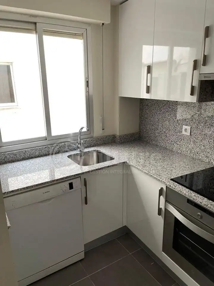 Küche von Wohnung zur Miete in Salamanca mit Heizung und Möbliert