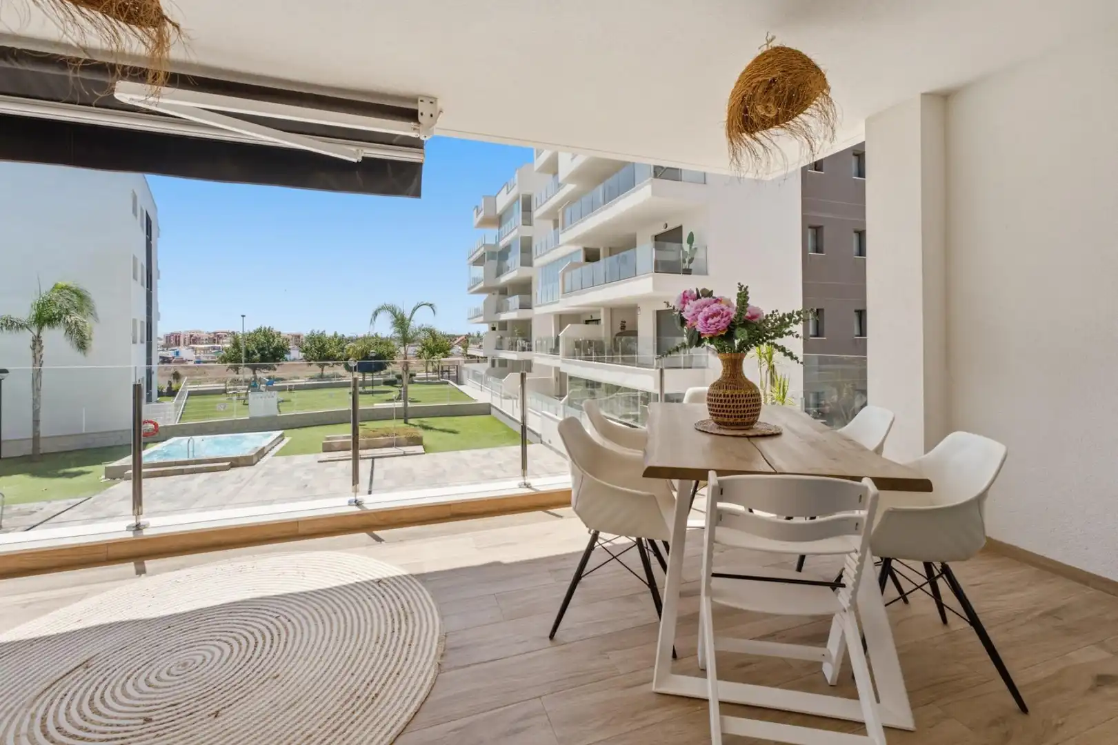 Appartement compact avec terrasse à vendre à Roda, imagen 2