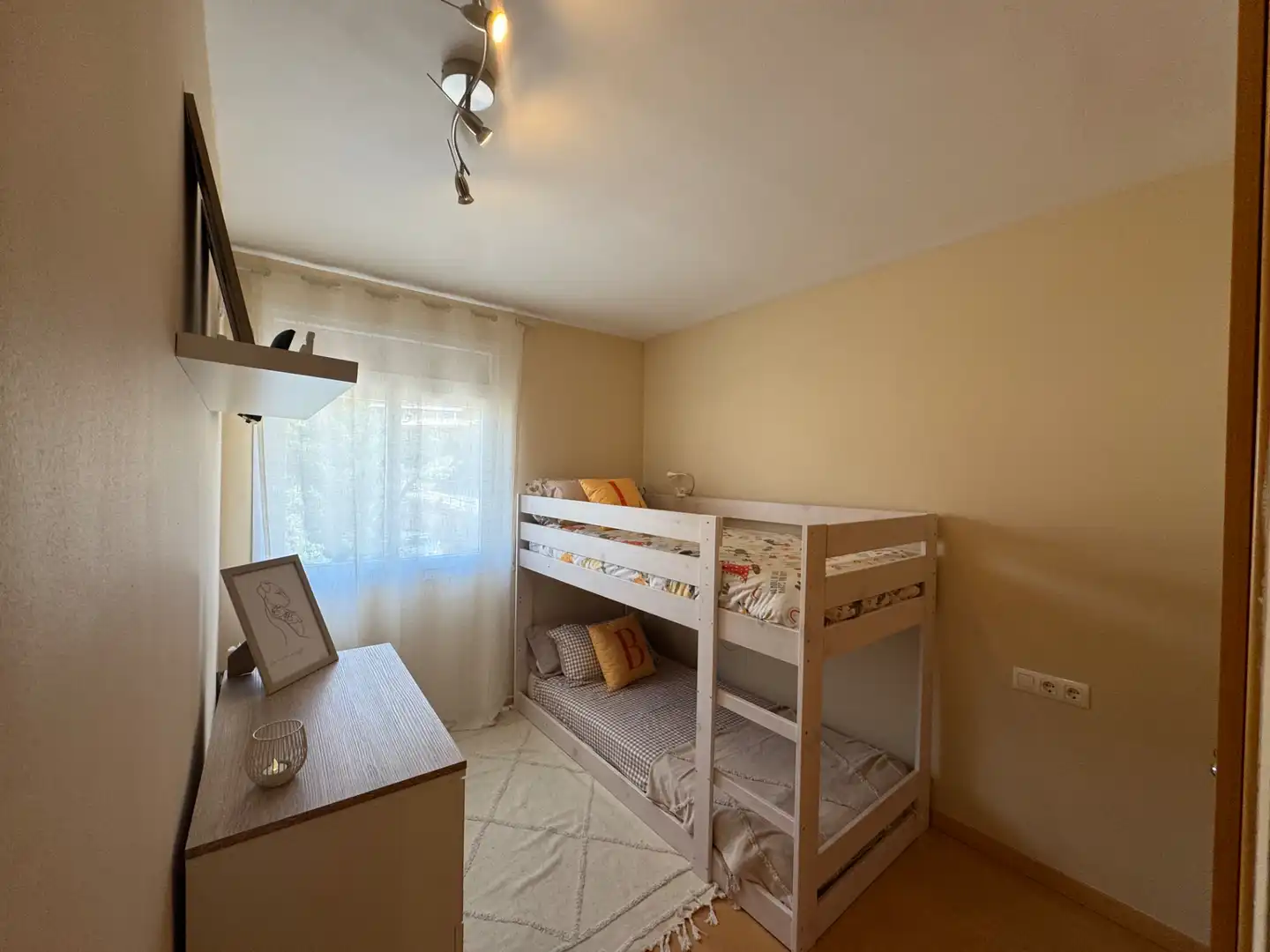 Habitación de Casa o chalet en venta en Palau-saverdera con Aire acondicionado, Calefacción y Jardín privado
