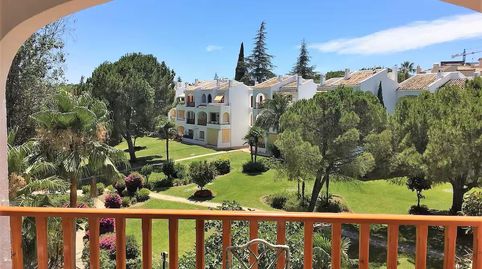 Foto 2 de Apartament en venda a Nueva Andalucía centro, Marbella