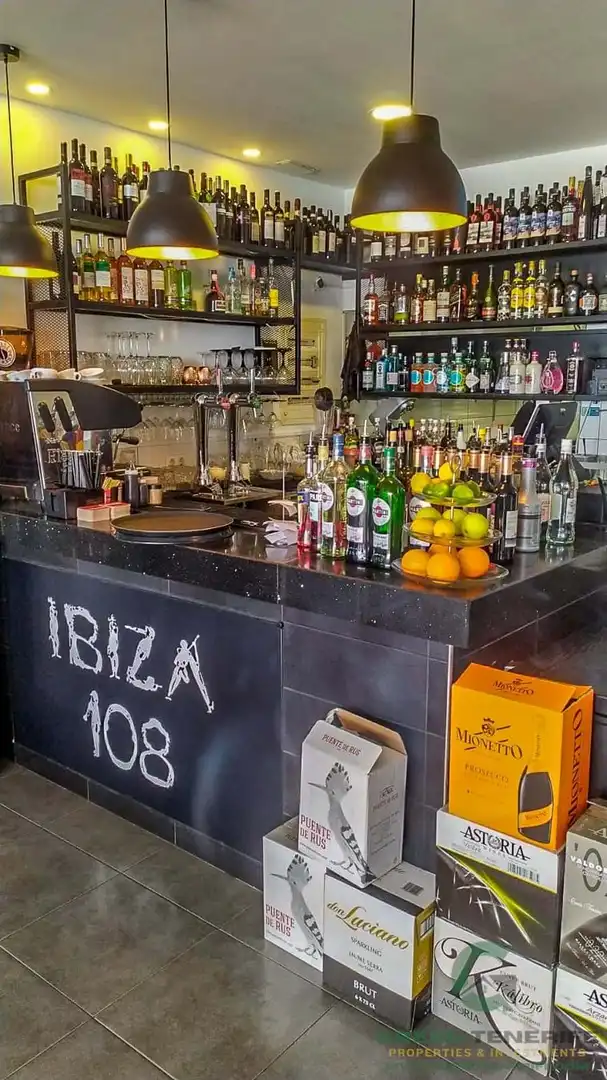 Local comercial en traspaso en Avenida la Habana  Cc San Telmo, imagen 2
