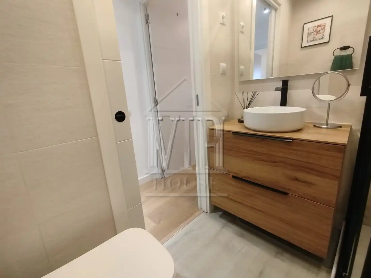Baño de Piso en venta en Badalona con Aire acondicionado, Calefacción y Parquet