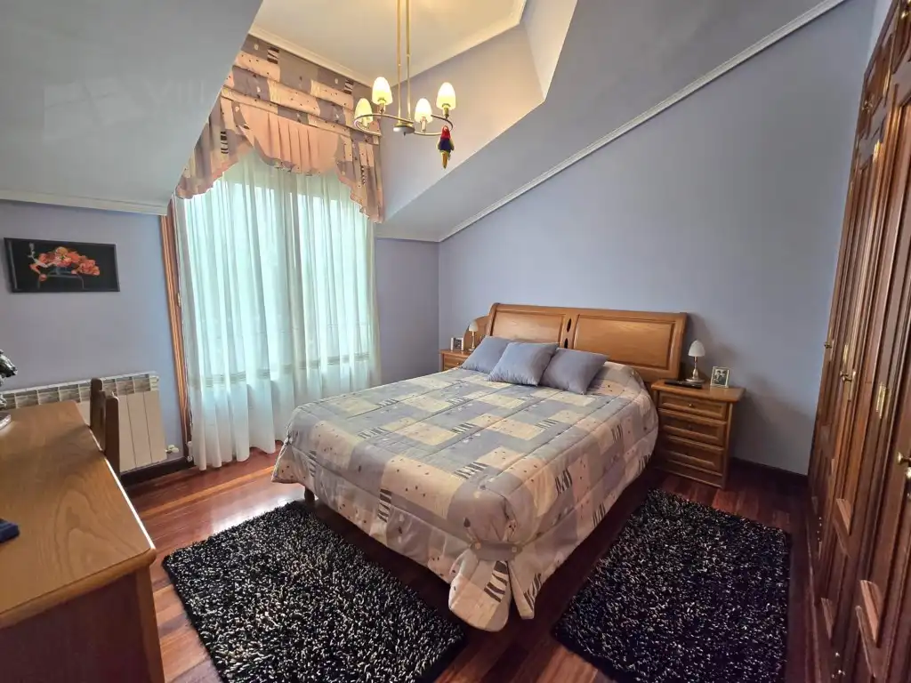 Dormitori de Casa o xalet en venda en Villarcayo de Merindad de Castilla la Vieja