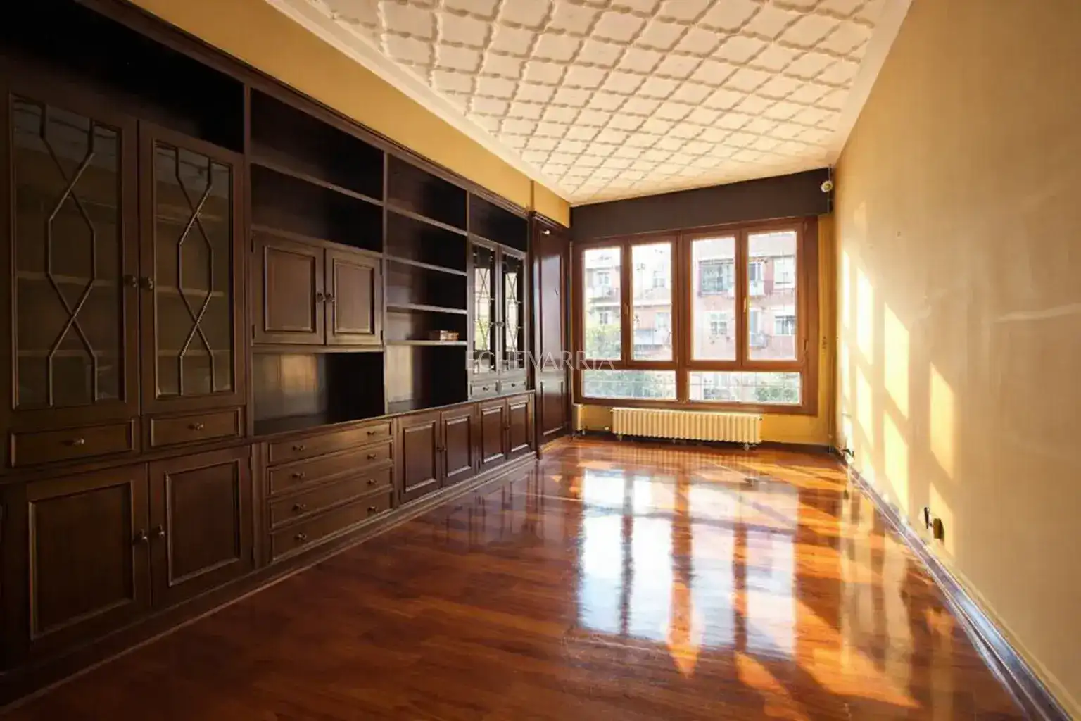 Sala de estar de Piso en venta en Bilbao  con Calefacción