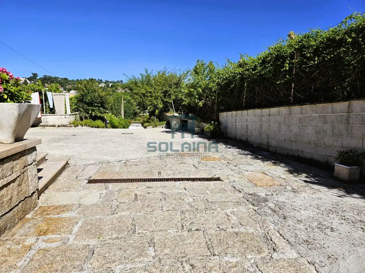 Casa o xalet en venda en Ourense Capital  amb Calefacció i Jardí privat