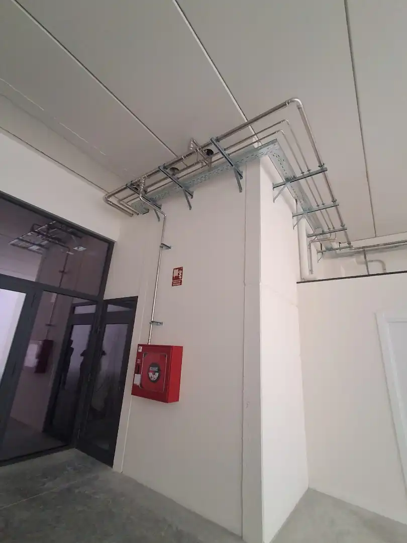 Nave industrial de alquiler en Sitges con Alarma