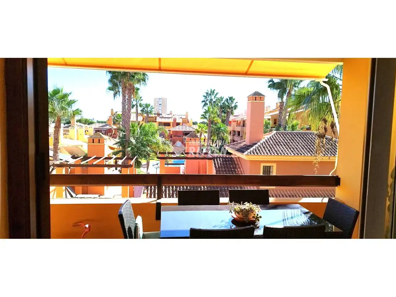 Vista exterior de Ático en venta en Cartagena con Terraza, Balcón y Piscina comunitaria