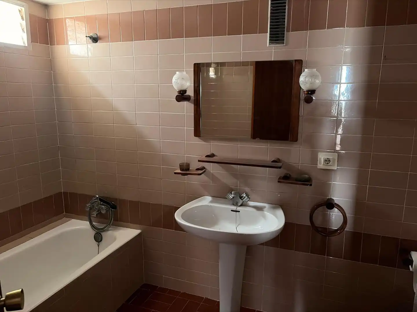 Bathroom of Flat for sale in Villena  with Terrace and Balcony