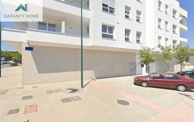 Local comercial en Alquiler en Campanillas