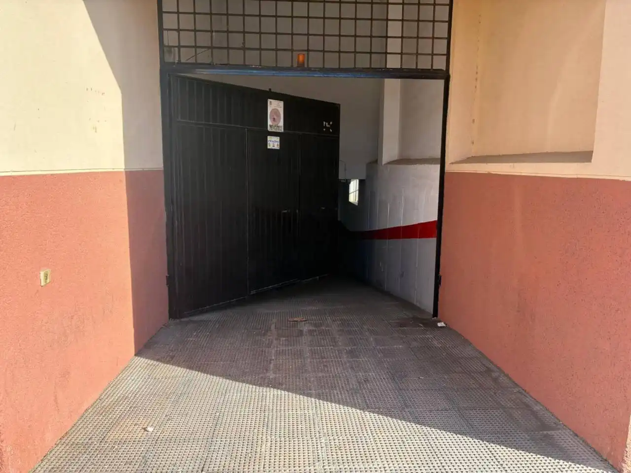 Garage zur Miete in Camino Viejo de Vélez, Playa del Rincón