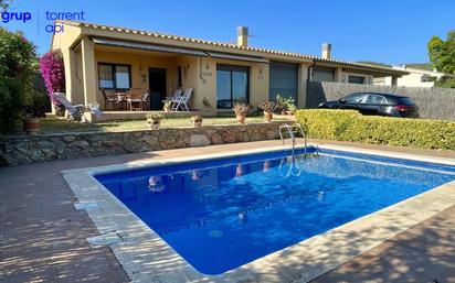 Swimming pool of Single-family semi-detached for sale in L'Estartit  with Air Conditioner, Terrace and Swimming Pool