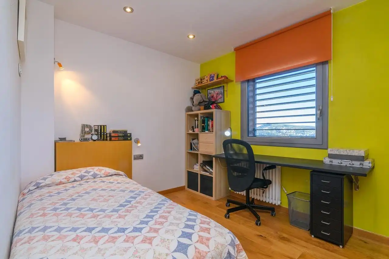 Habitación de Casa o chalet en venta en Vallirana con Aire acondicionado y Balcón