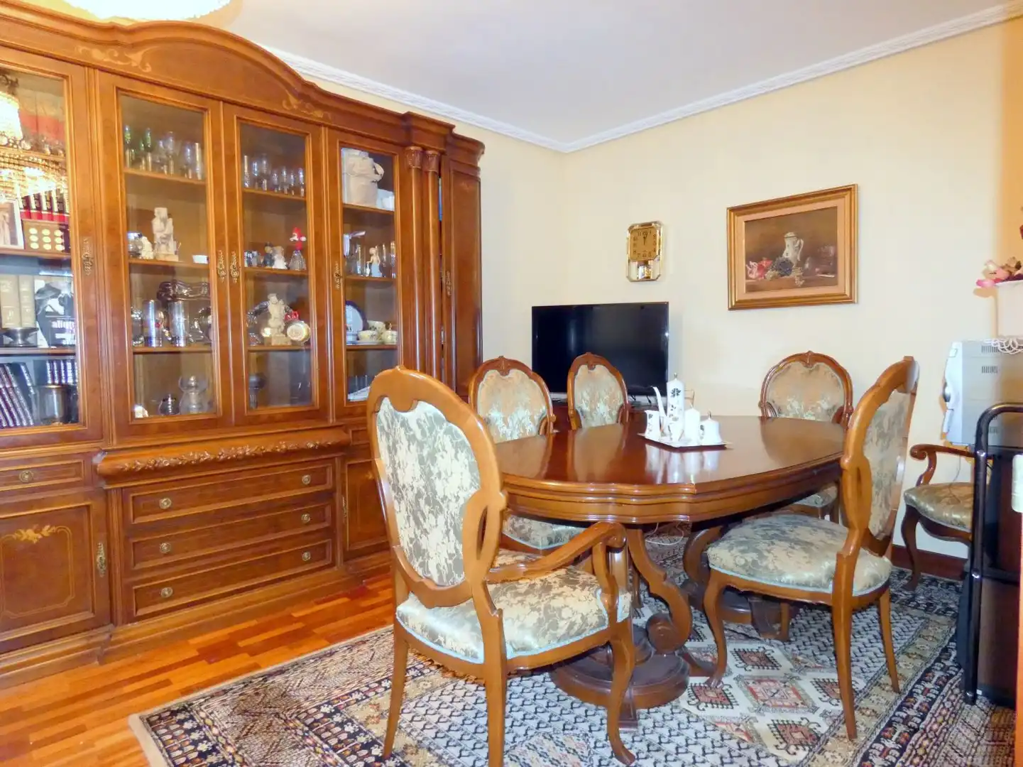 Flat for sale in Karmelo Kalea, Santutxu - Basarrate