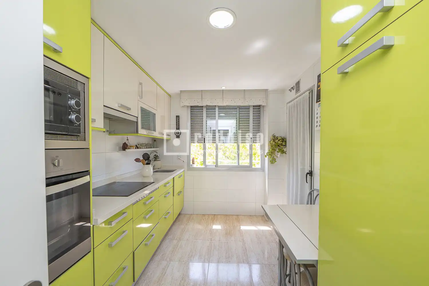 Kitchen of Flat for sale in Pinto  with Air Conditioner, Heating and Terrace