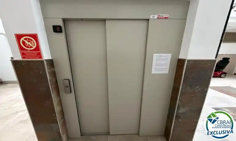 Apartamento con ascensor en venta en Avenida BOCANA 50 50, imagen 37