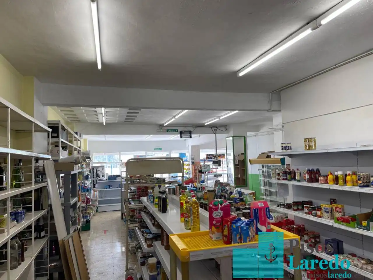 Local de lloguer a Plaza Carlos V, 1, Carlos V