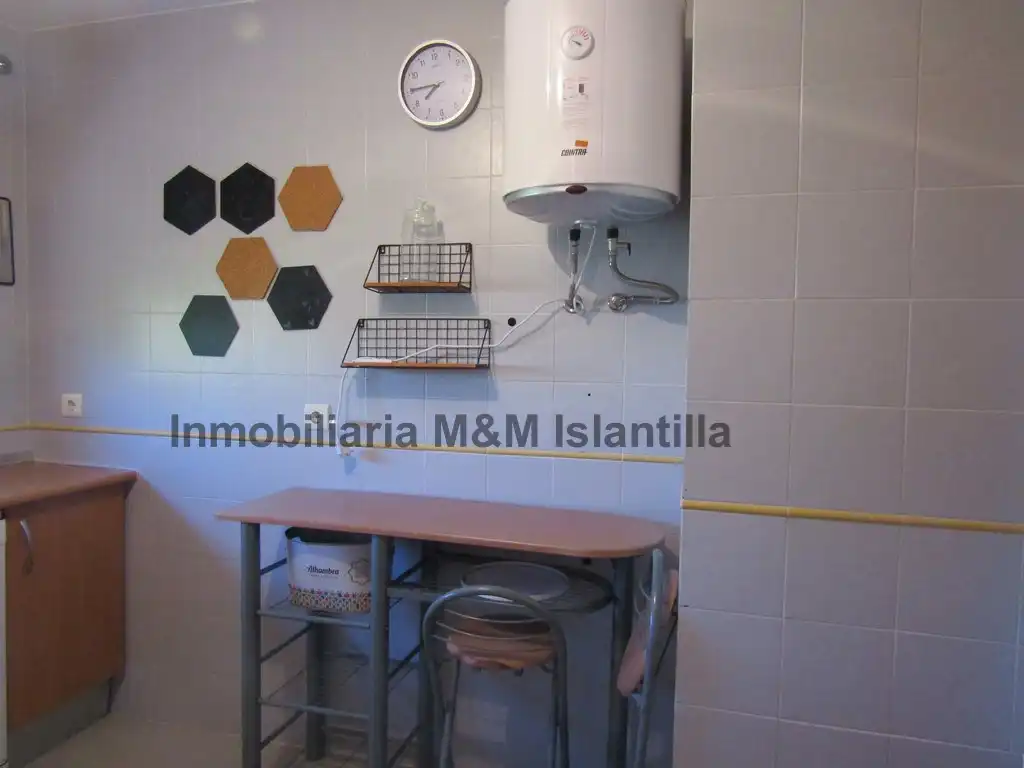 Cocina de Piso en venta en Isla Cristina con Terraza, Horno y Lavadora