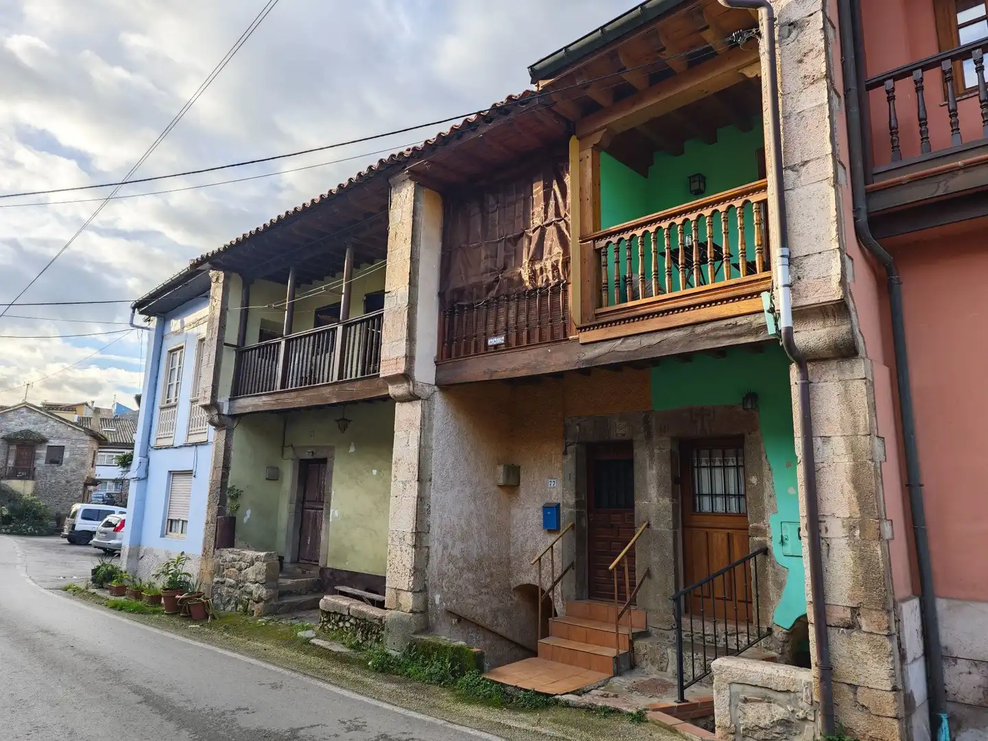 Vista exterior de Casa o xalet en venda en Llanes amb Calefacció i Moblat